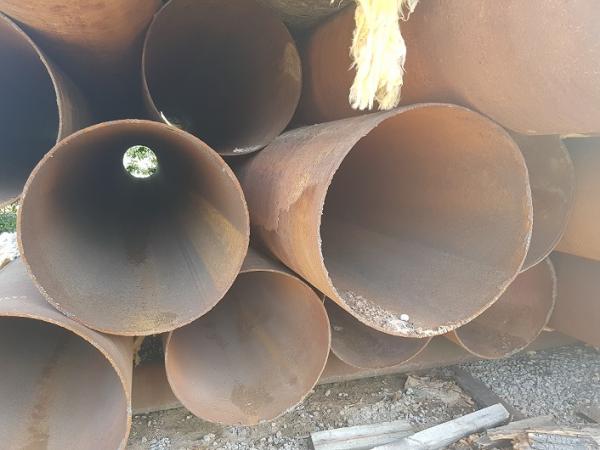 Предлагаем трубы б/у и трубы с хранения  со склада в Санкт-Петербурге.